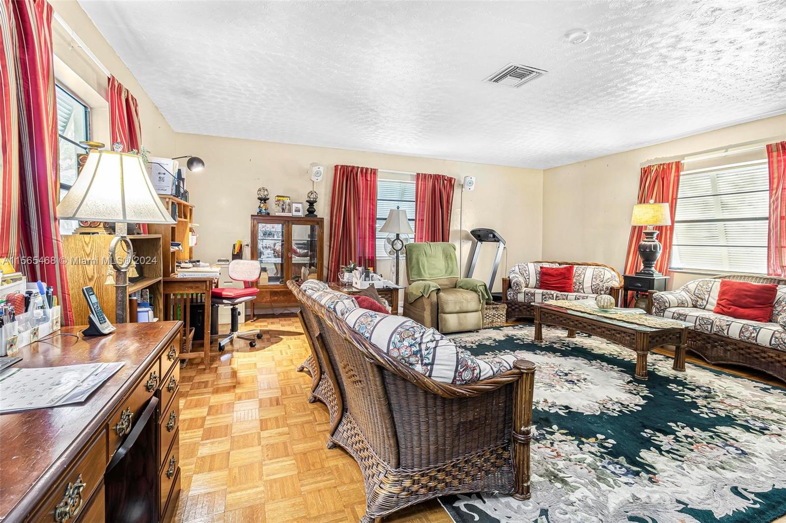 16283 SW 284th St, Homestead, Florida 33033, 4 Bedrooms Bedrooms, ,2 BathroomsBathrooms,Residential,For Sale,16283 SW 284th St,A11565468