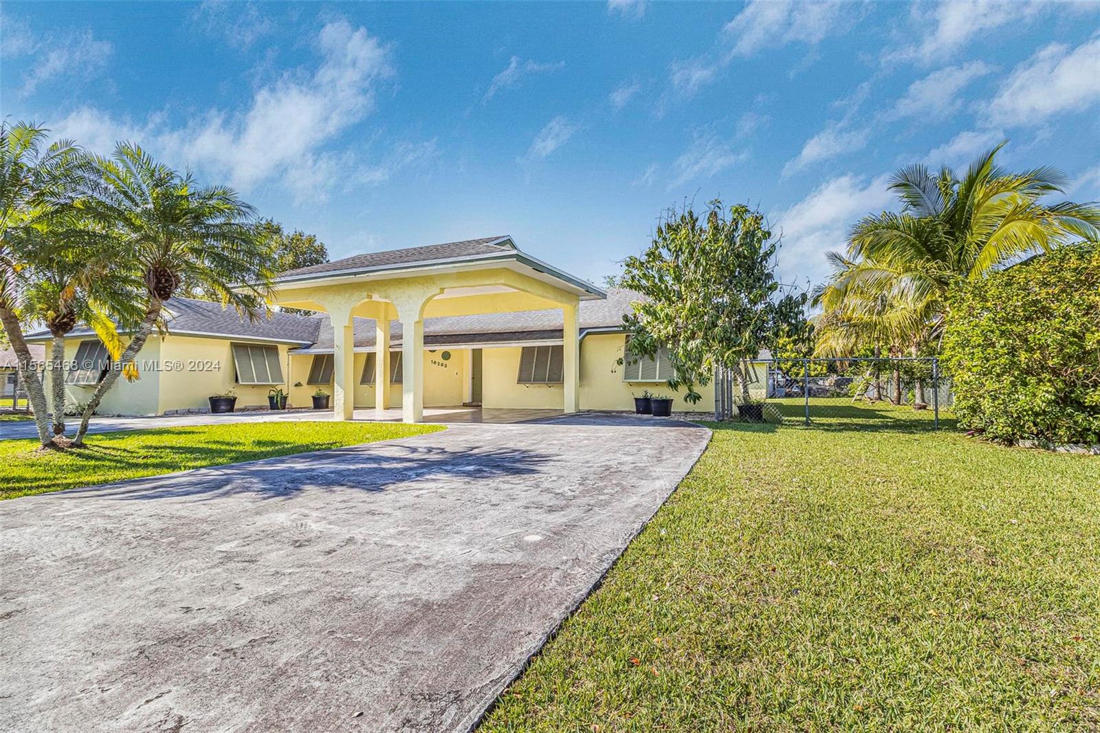 16283 SW 284th St, Homestead, Florida 33033, 4 Bedrooms Bedrooms, ,2 BathroomsBathrooms,Residential,For Sale,16283 SW 284th St,A11565468