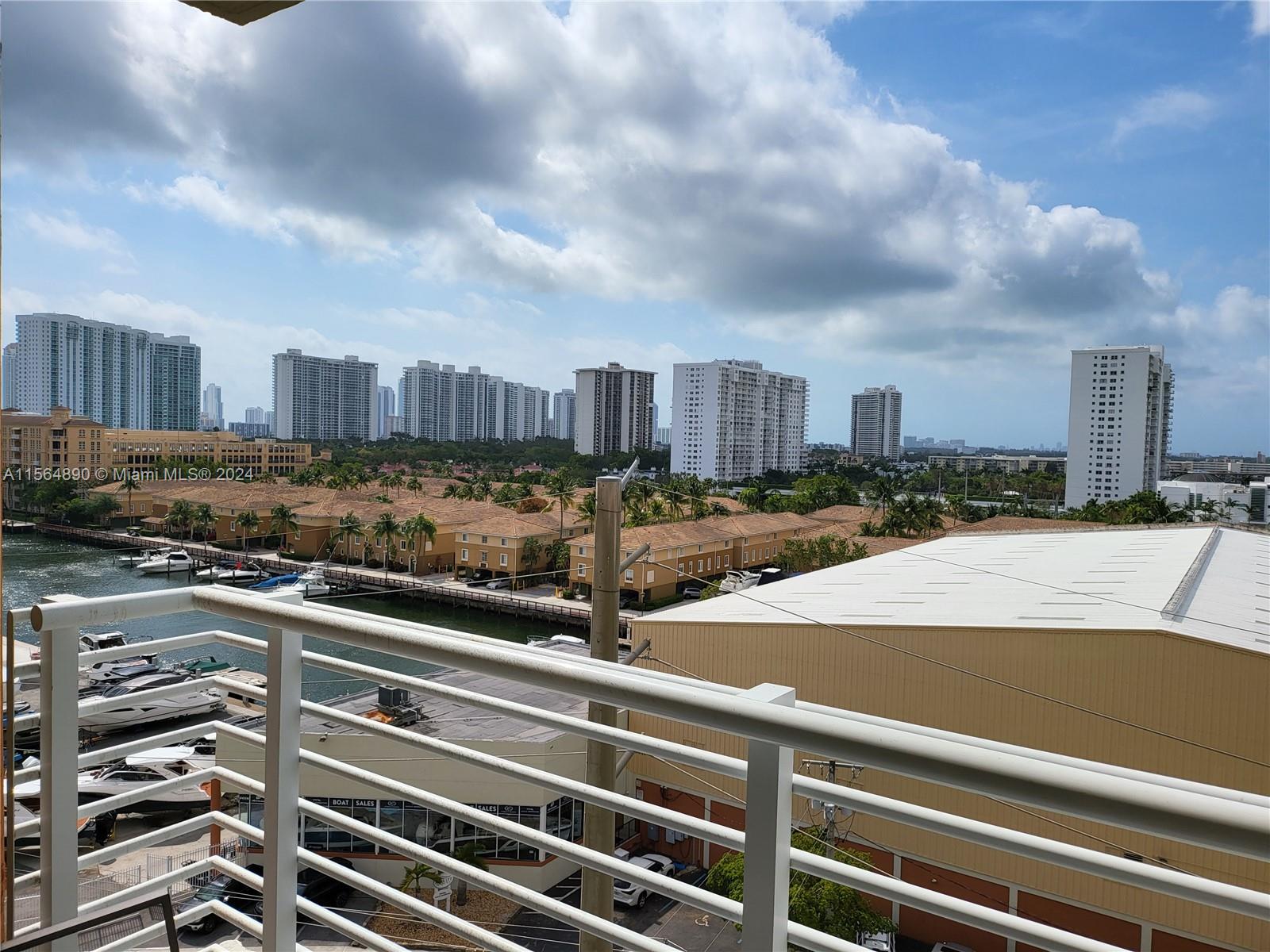 18800 NE 29th Ave 816, Aventura, Florida 33180, 2 Bedrooms Bedrooms, ,2 BathroomsBathrooms,Residential,For Sale,18800 NE 29th Ave 816,A11564890