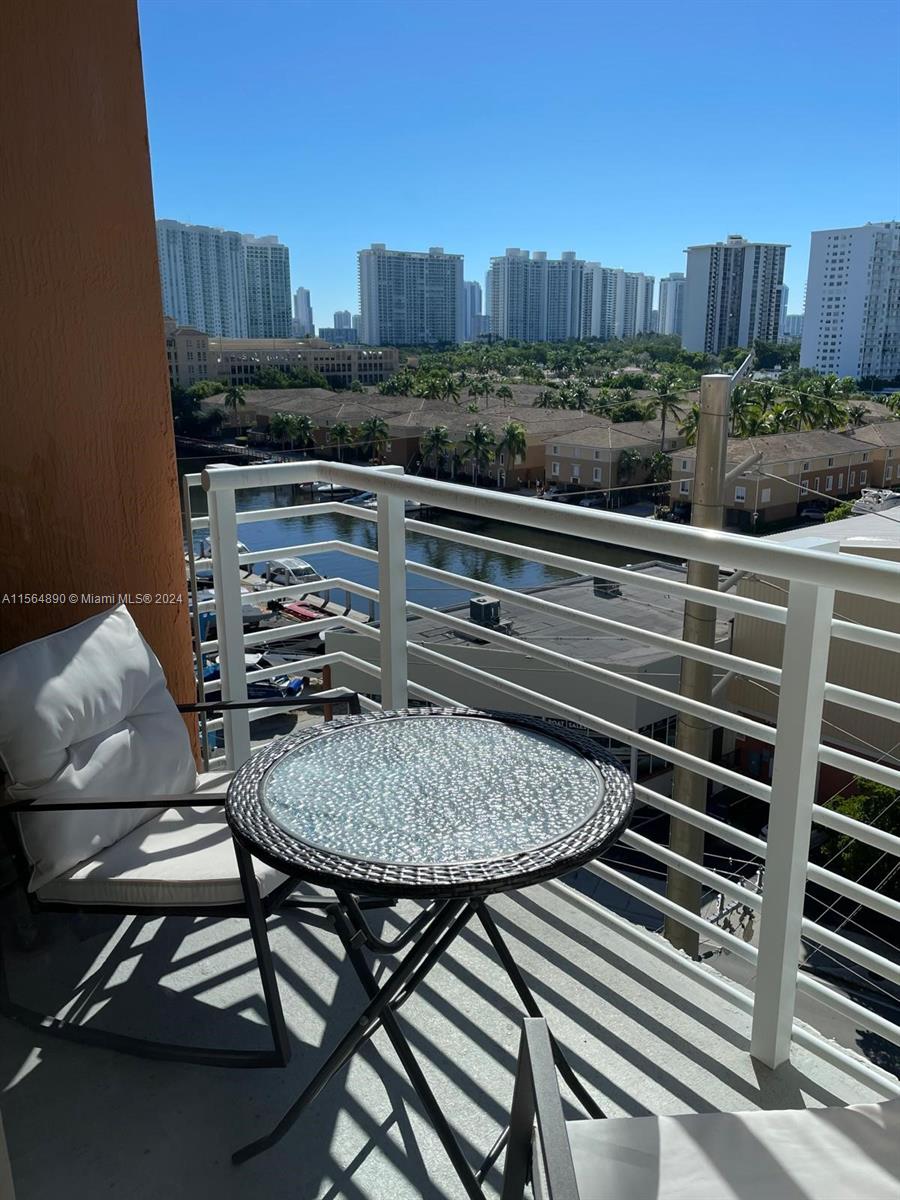 18800 NE 29th Ave 816, Aventura, Florida 33180, 2 Bedrooms Bedrooms, ,2 BathroomsBathrooms,Residential,For Sale,18800 NE 29th Ave 816,A11564890