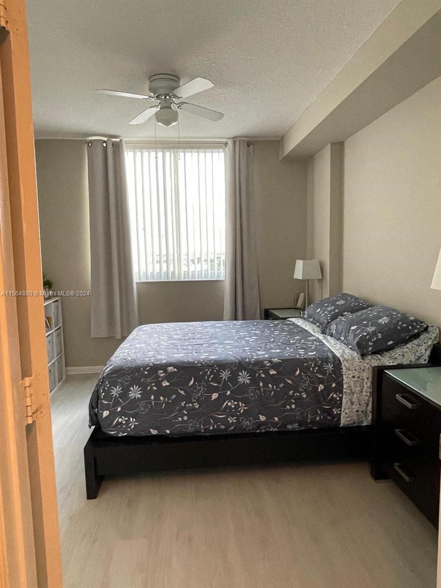 18800 NE 29th Ave 816, Aventura, Florida 33180, 2 Bedrooms Bedrooms, ,2 BathroomsBathrooms,Residential,For Sale,18800 NE 29th Ave 816,A11564890