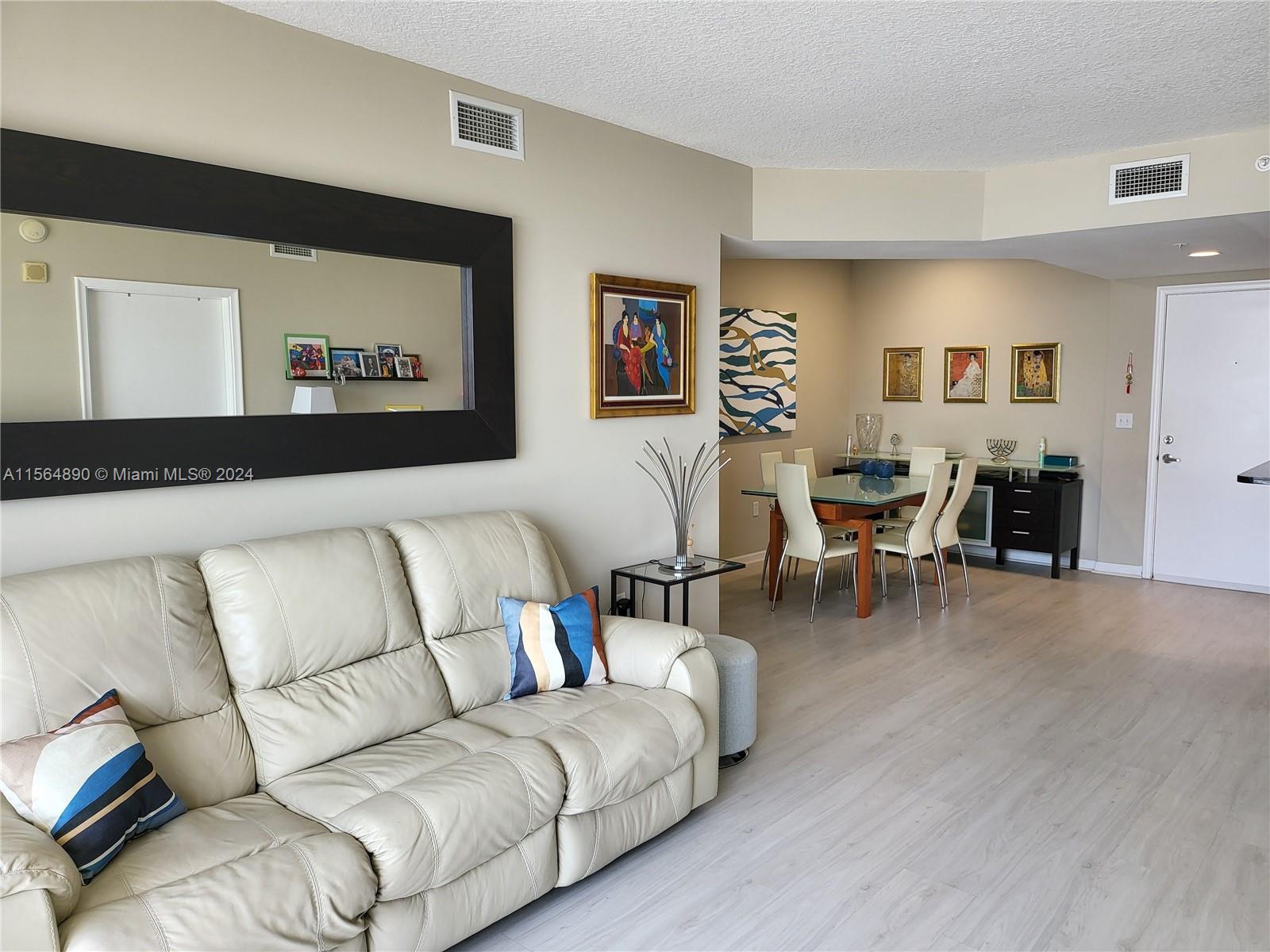 18800 NE 29th Ave 816, Aventura, Florida 33180, 2 Bedrooms Bedrooms, ,2 BathroomsBathrooms,Residential,For Sale,18800 NE 29th Ave 816,A11564890