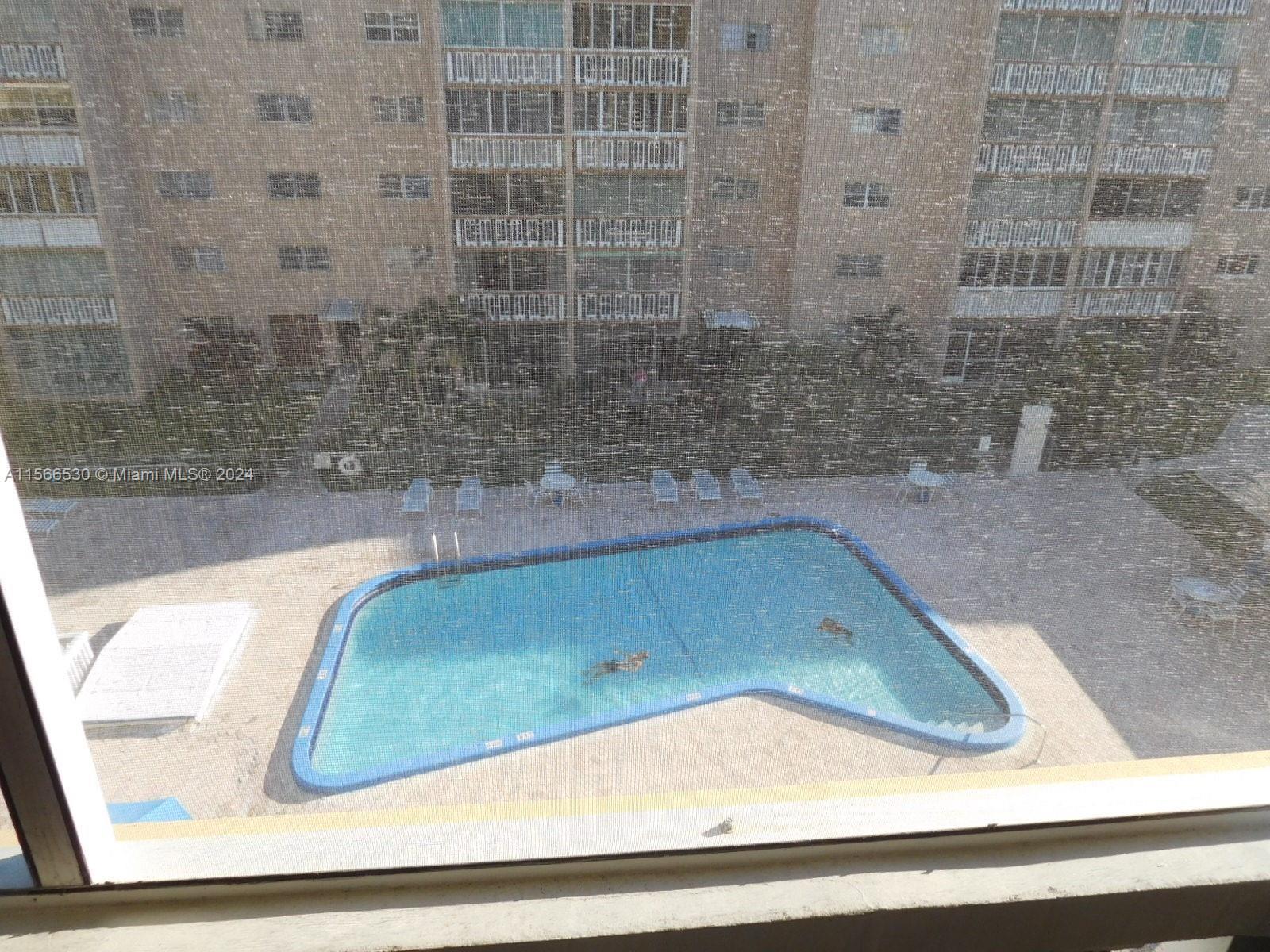 319 NE 14th Ave 505, Hallandale Beach, Florida 33009, 1 Bedroom Bedrooms, ,1 BathroomBathrooms,Residential,For Sale,319 NE 14th Ave 505,A11566530