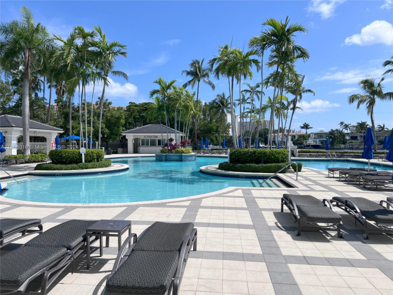 21205 Yacht Club Dr 1507, Aventura, Florida 33180, 2 Bedrooms Bedrooms, ,2 BathroomsBathrooms,Residential,For Sale,21205 Yacht Club Dr 1507,A11566016