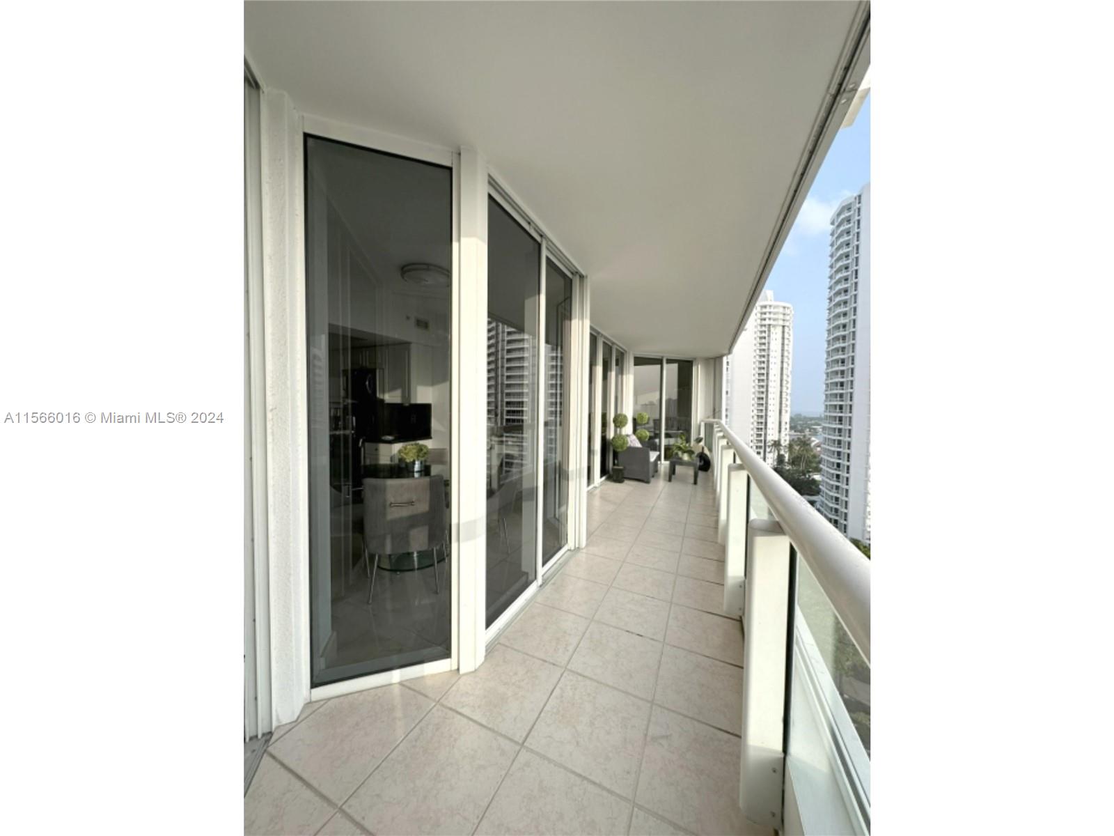 21205 Yacht Club Dr 1507, Aventura, Florida 33180, 2 Bedrooms Bedrooms, ,2 BathroomsBathrooms,Residential,For Sale,21205 Yacht Club Dr 1507,A11566016