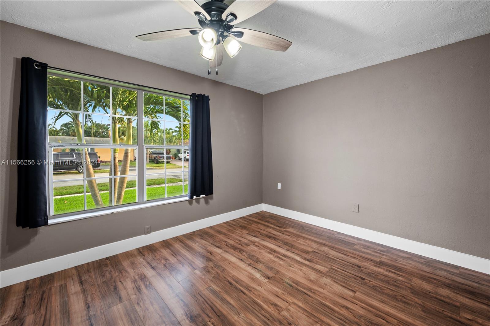 9675 NW 19th Pl, Sunrise, Florida 33322, 3 Bedrooms Bedrooms, ,2 BathroomsBathrooms,Residential,For Sale,9675 NW 19th Pl,A11566256