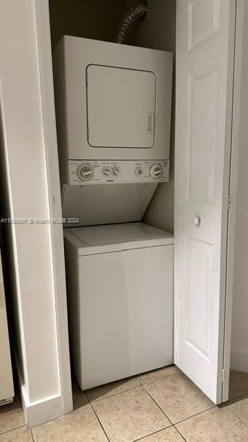 2930 SE 13th Ave 203-52, Homestead, Florida 33035, 2 Bedrooms Bedrooms, ,2 BathroomsBathrooms,Residentiallease,For Rent,2930 SE 13th Ave 203-52,A11566561