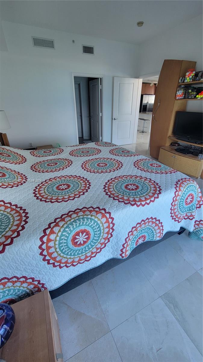 1945 S Ocean Dr 1614, Hallandale Beach, Florida 33009, 2 Bedrooms Bedrooms, ,2 BathroomsBathrooms,Residentiallease,For Rent,1945 S Ocean Dr 1614,A11566273