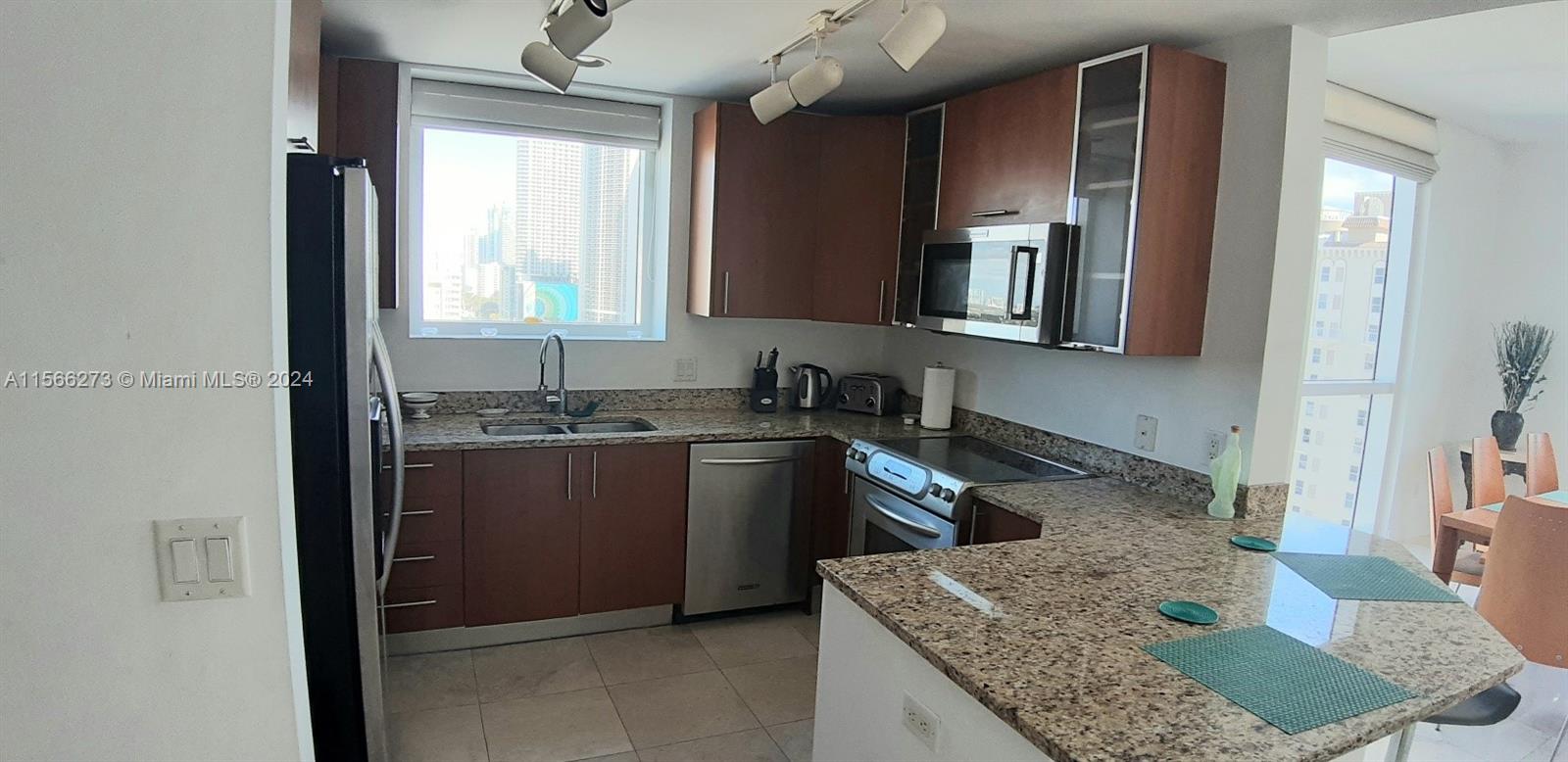 1945 S Ocean Dr 1614, Hallandale Beach, Florida 33009, 2 Bedrooms Bedrooms, ,2 BathroomsBathrooms,Residentiallease,For Rent,1945 S Ocean Dr 1614,A11566273