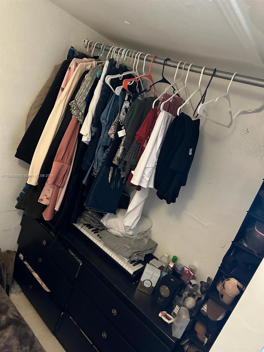 Miami, Florida 33135, 3 Bedrooms Bedrooms, ,2 BathroomsBathrooms,Residential,For Sale,A11566569