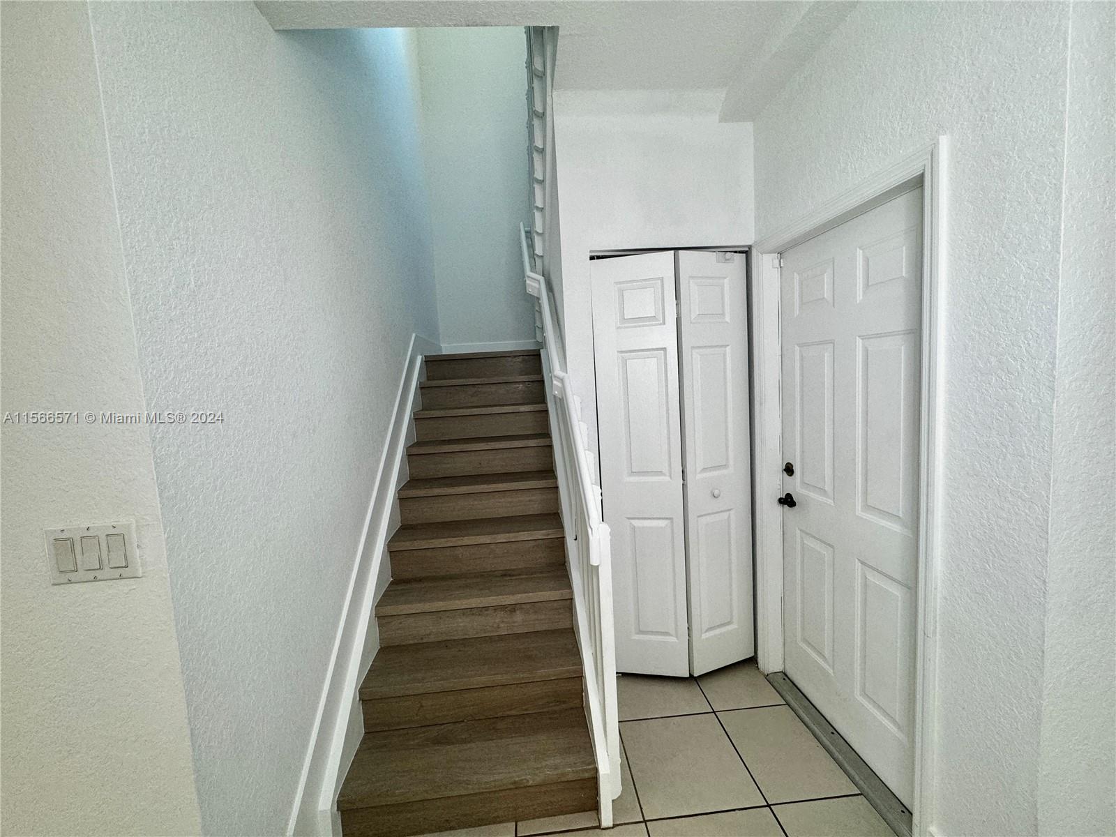 14941 SW 41st Ln, Miami, Florida 33185, 3 Bedrooms Bedrooms, ,3 BathroomsBathrooms,Residentiallease,For Rent,14941 SW 41st Ln,A11566571