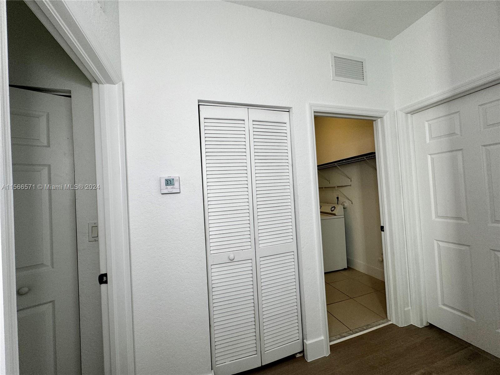 14941 SW 41st Ln, Miami, Florida 33185, 3 Bedrooms Bedrooms, ,3 BathroomsBathrooms,Residentiallease,For Rent,14941 SW 41st Ln,A11566571