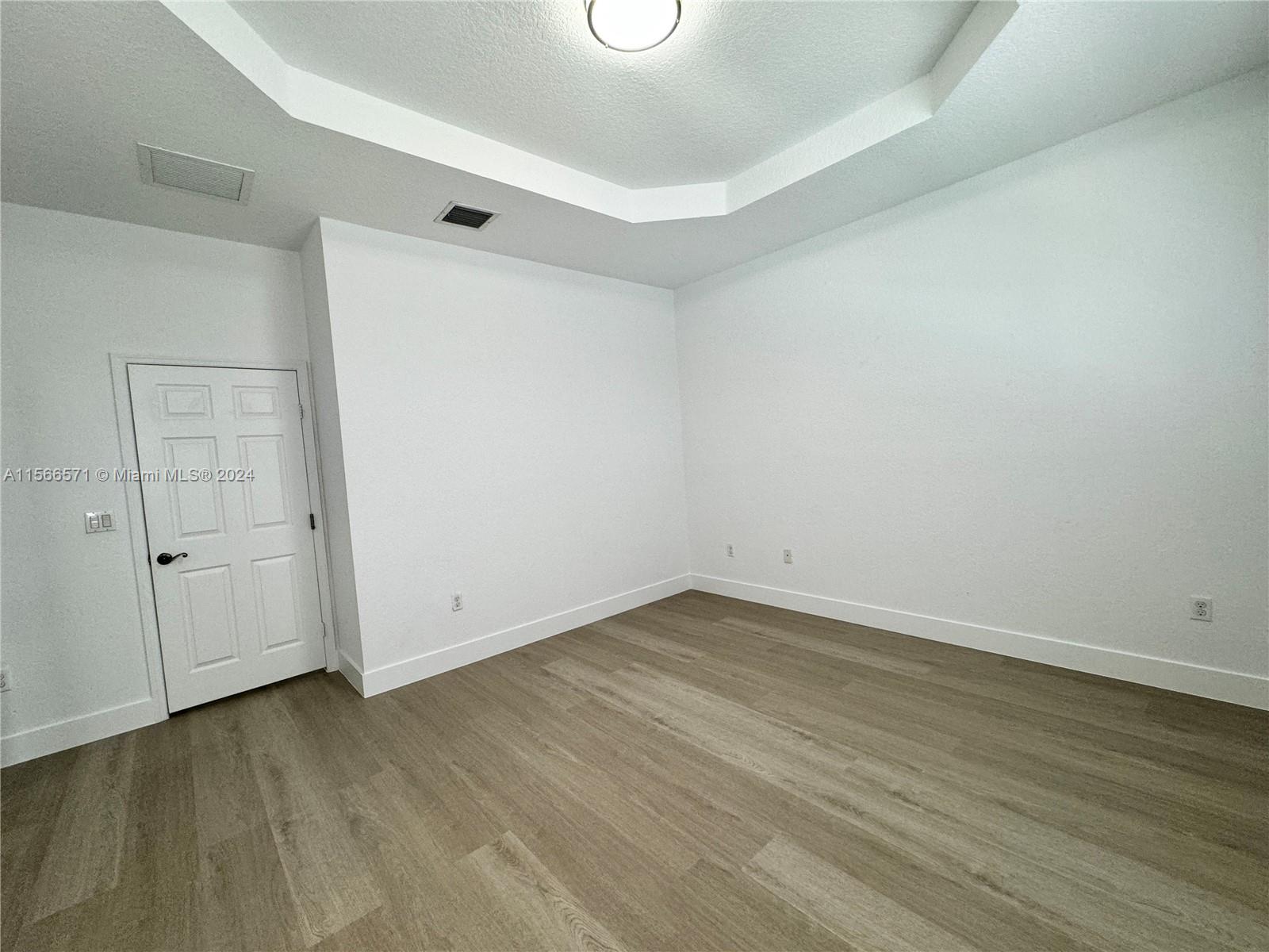 14941 SW 41st Ln, Miami, Florida 33185, 3 Bedrooms Bedrooms, ,3 BathroomsBathrooms,Residentiallease,For Rent,14941 SW 41st Ln,A11566571