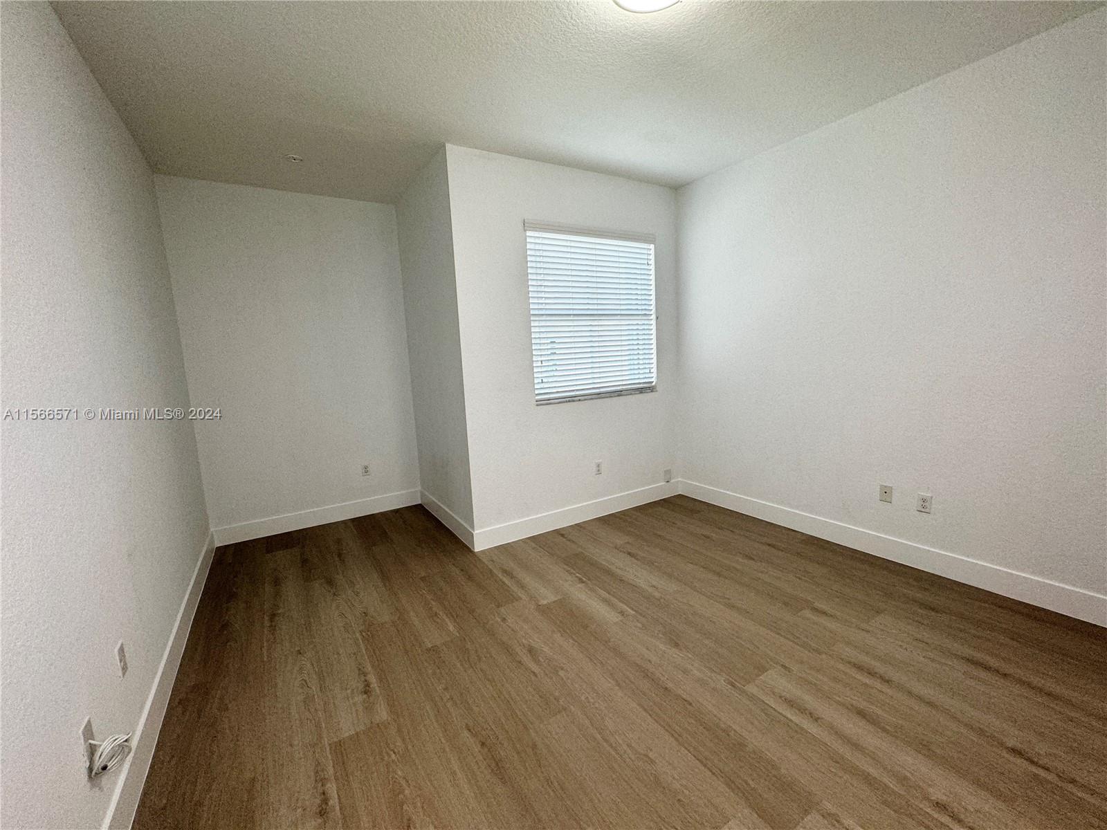 14941 SW 41st Ln, Miami, Florida 33185, 3 Bedrooms Bedrooms, ,3 BathroomsBathrooms,Residentiallease,For Rent,14941 SW 41st Ln,A11566571