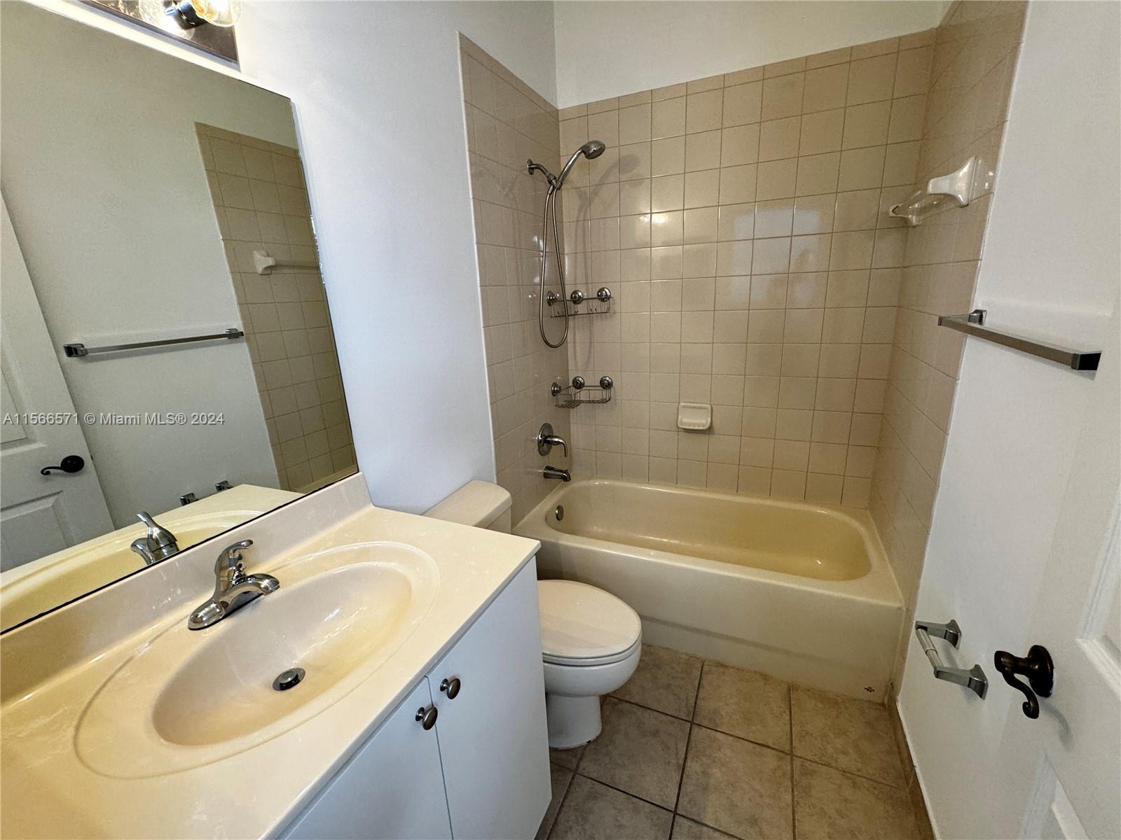 14941 SW 41st Ln, Miami, Florida 33185, 3 Bedrooms Bedrooms, ,3 BathroomsBathrooms,Residentiallease,For Rent,14941 SW 41st Ln,A11566571