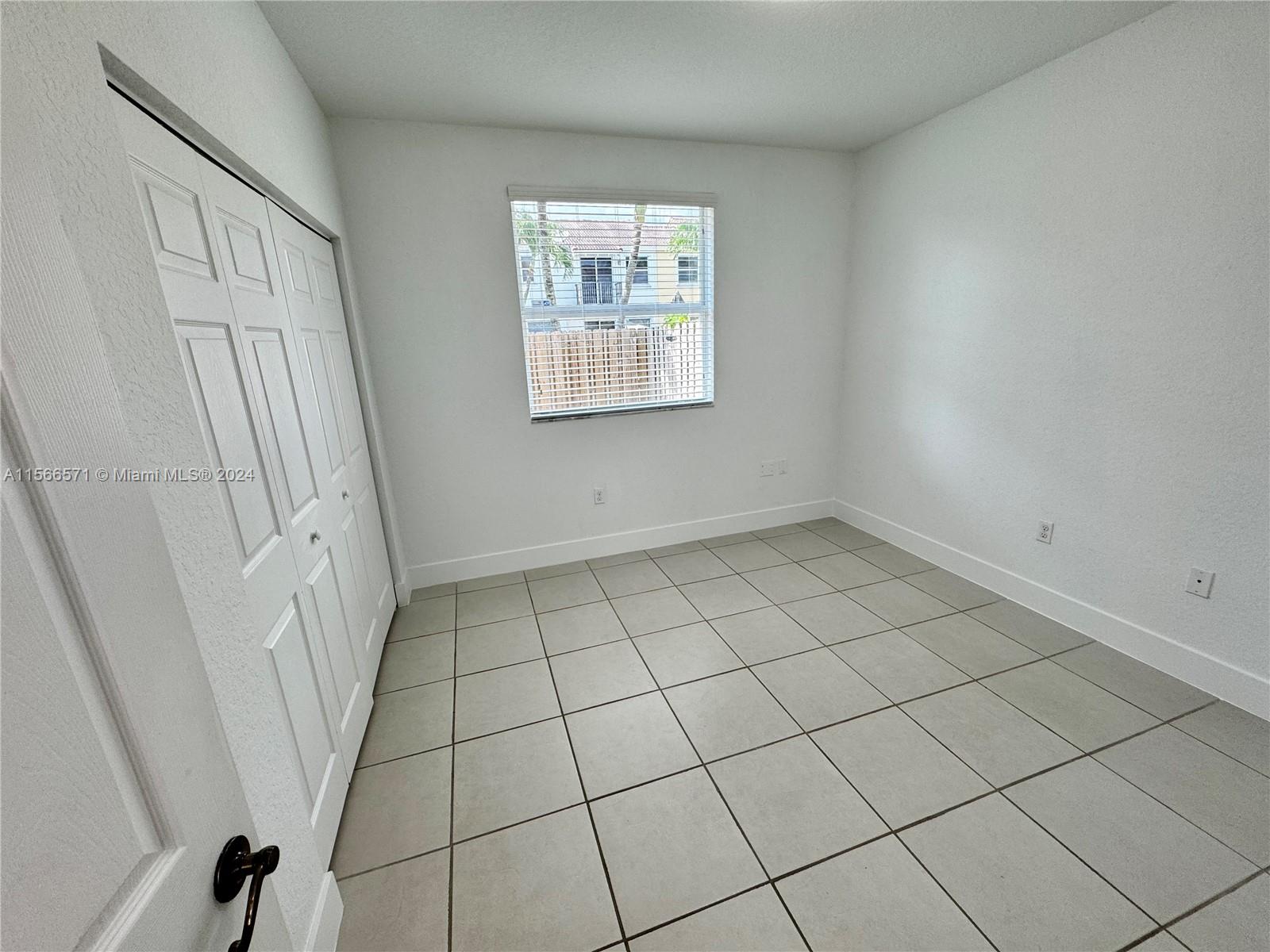 14941 SW 41st Ln, Miami, Florida 33185, 3 Bedrooms Bedrooms, ,3 BathroomsBathrooms,Residentiallease,For Rent,14941 SW 41st Ln,A11566571