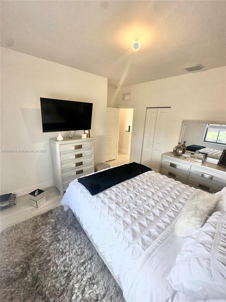 24242 SW 119th Pl, Homestead, Florida 33032, 5 Bedrooms Bedrooms, ,3 BathroomsBathrooms,Residential,For Sale,24242 SW 119th Pl,A11566601