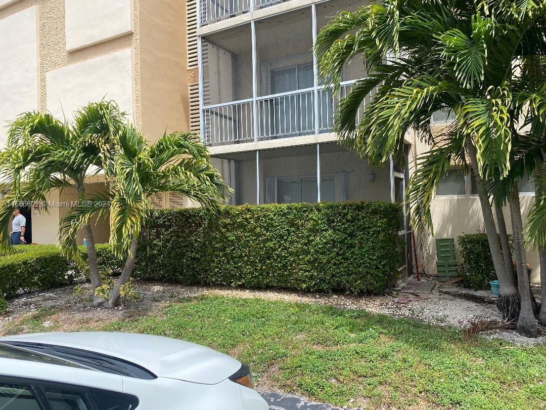 9159 SW 77th Ave #109 For Sale A11566602, FL