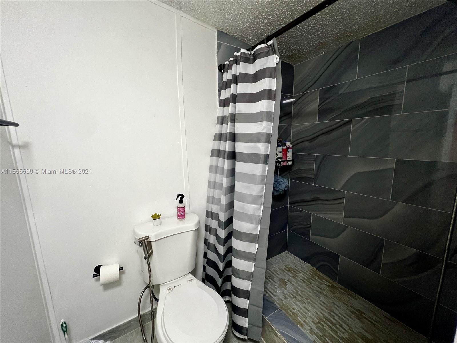 18719 SW 344th terrace, Homestead, Florida 33034, 5 Bedrooms Bedrooms, ,2 BathroomsBathrooms,Residential,For Sale,18719 SW 344th terrace,A11565660