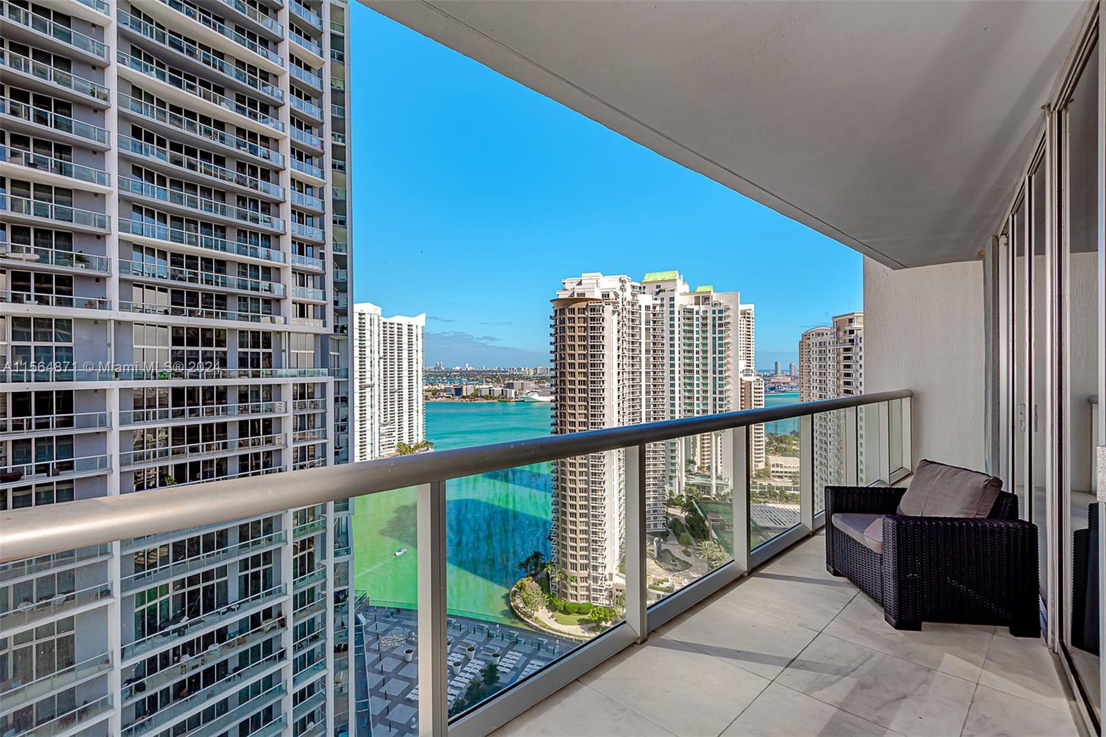 Beautiful corner unit with spectacular Bay and City views at the most desirable building in Brickell. Large 2bed/2baths, porcelain floors, walk-in closets. The unit is impeccable. Fully equipped kitchen, Italian designer furniture throughout. Great amenities including gym, pools, sauna and club house. Walking distance to restaurants, banking districts and fantastic shopping. Unit comes with 1 parking space, 1 valet. Basic cable and internet included. *Unit available May 8th.* **24 hours notice for showings **