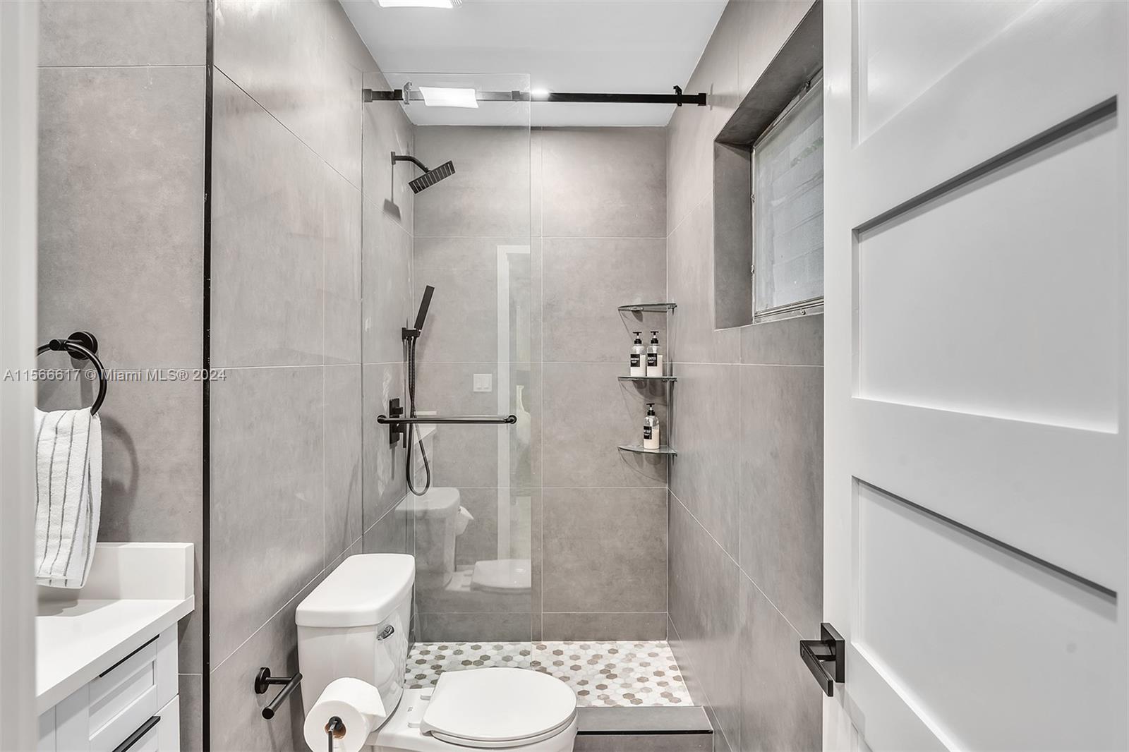 485 NW 89th St, El Portal, Florida 33150, 3 Bedrooms Bedrooms, ,2 BathroomsBathrooms,Residential,For Sale,485 NW 89th St,A11566617