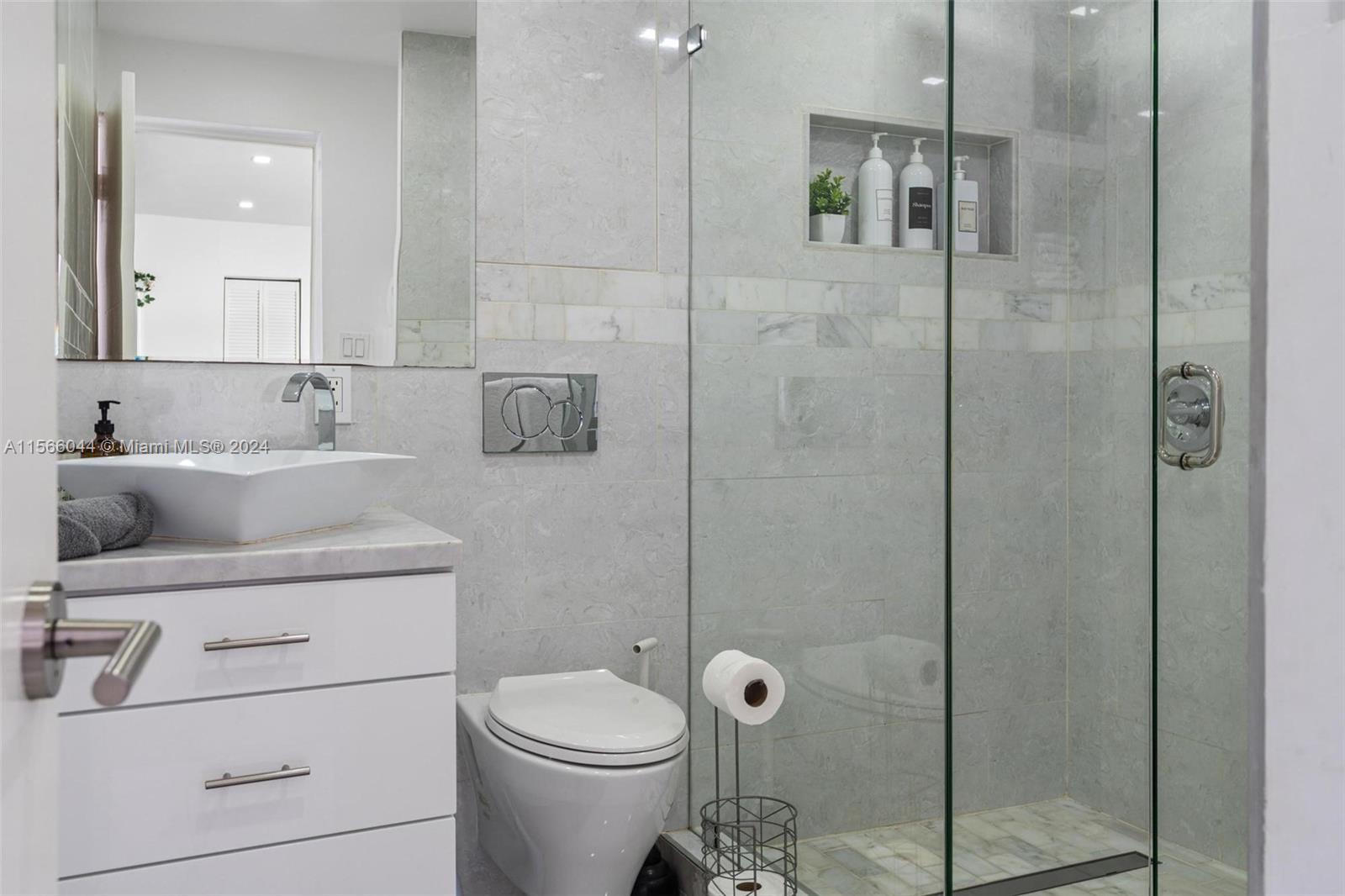 9518 N Miami Ave, Miami Shores, Florida 33150, 3 Bedrooms Bedrooms, ,2 BathroomsBathrooms,Residential,For Sale,9518 N Miami Ave,A11566044