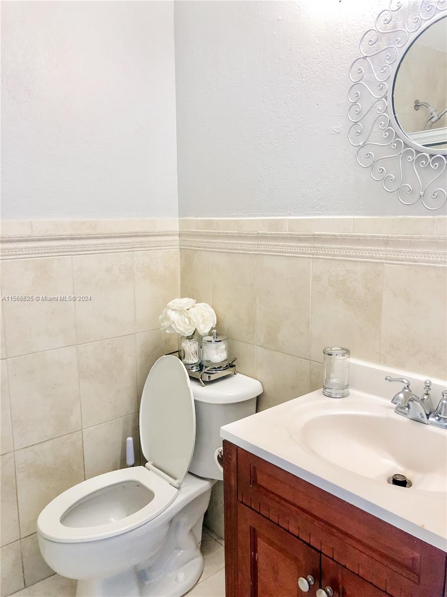 14712 SW 84th Ln 14712, Miami, Florida 33193, 2 Bedrooms Bedrooms, ,2 BathroomsBathrooms,Residentiallease,For Rent,14712 SW 84th Ln 14712,A11566625