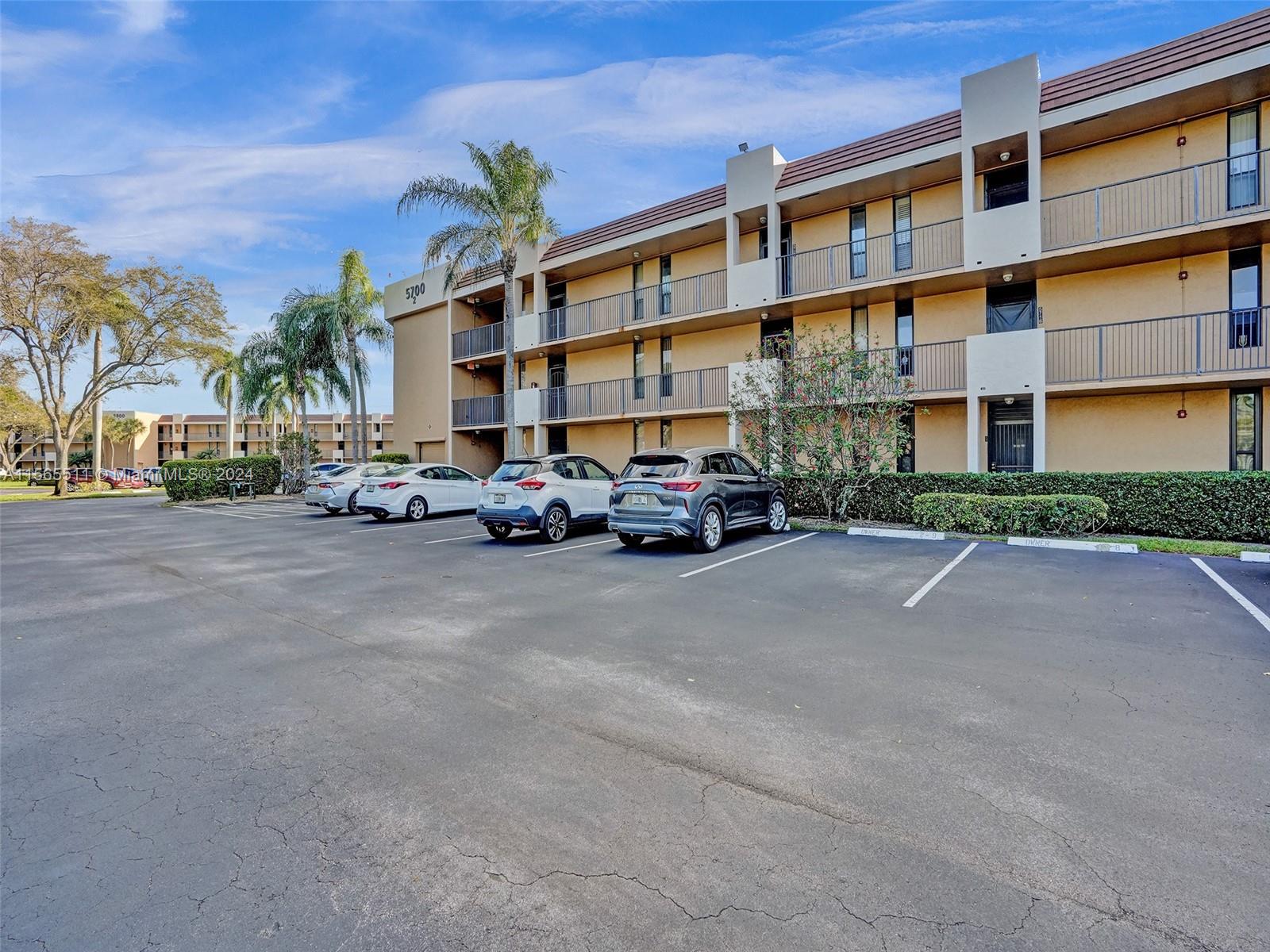 5729 Coral Lake Dr 305, Margate, Florida 33063, 2 Bedrooms Bedrooms, ,2 BathroomsBathrooms,Residential,For Sale,5729 Coral Lake Dr 305,A11565511