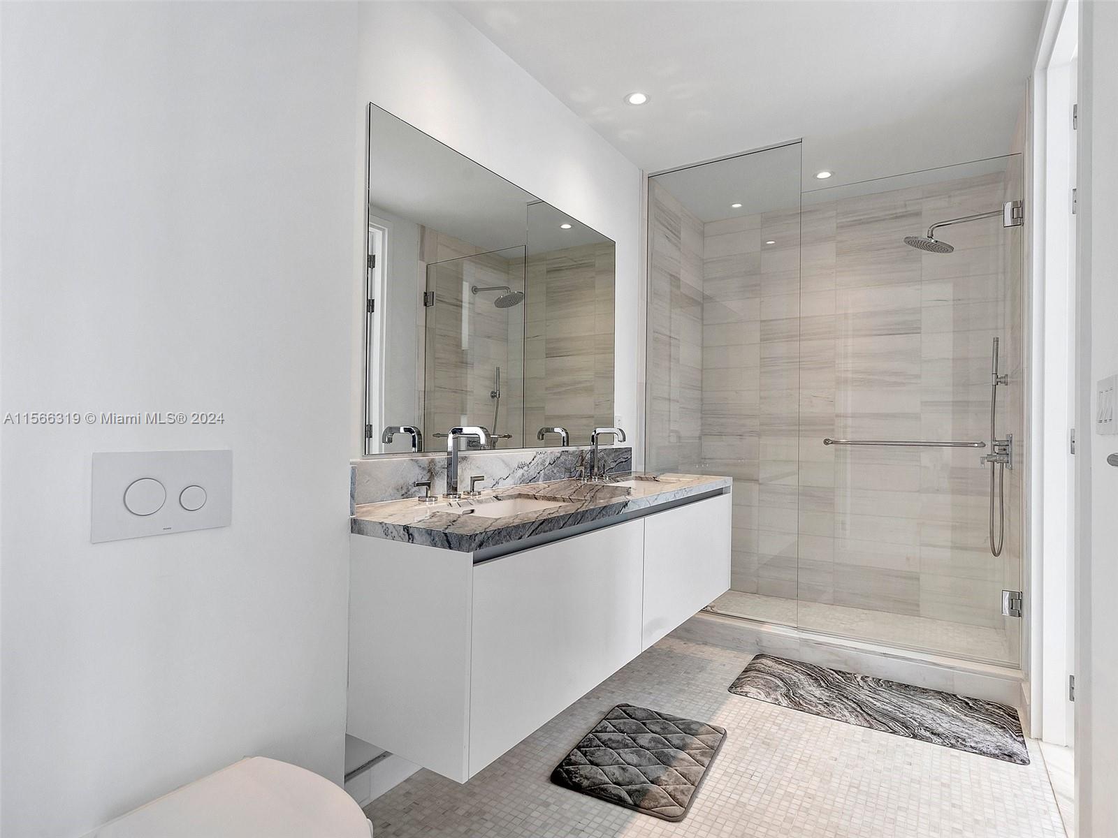 700 NE 26th Ter 2704, Miami, Florida 33137, 1 Bedroom Bedrooms, ,1 BathroomBathrooms,Residential,For Sale,700 NE 26th Ter 2704,A11566319