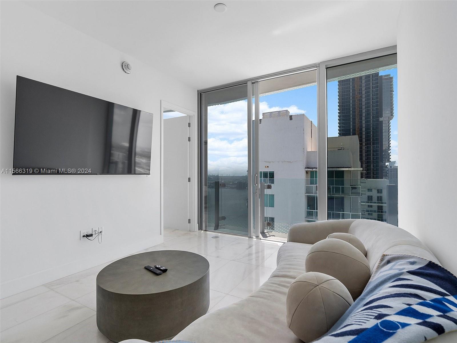 700 NE 26th Ter 2704, Miami, Florida 33137, 1 Bedroom Bedrooms, ,1 BathroomBathrooms,Residential,For Sale,700 NE 26th Ter 2704,A11566319