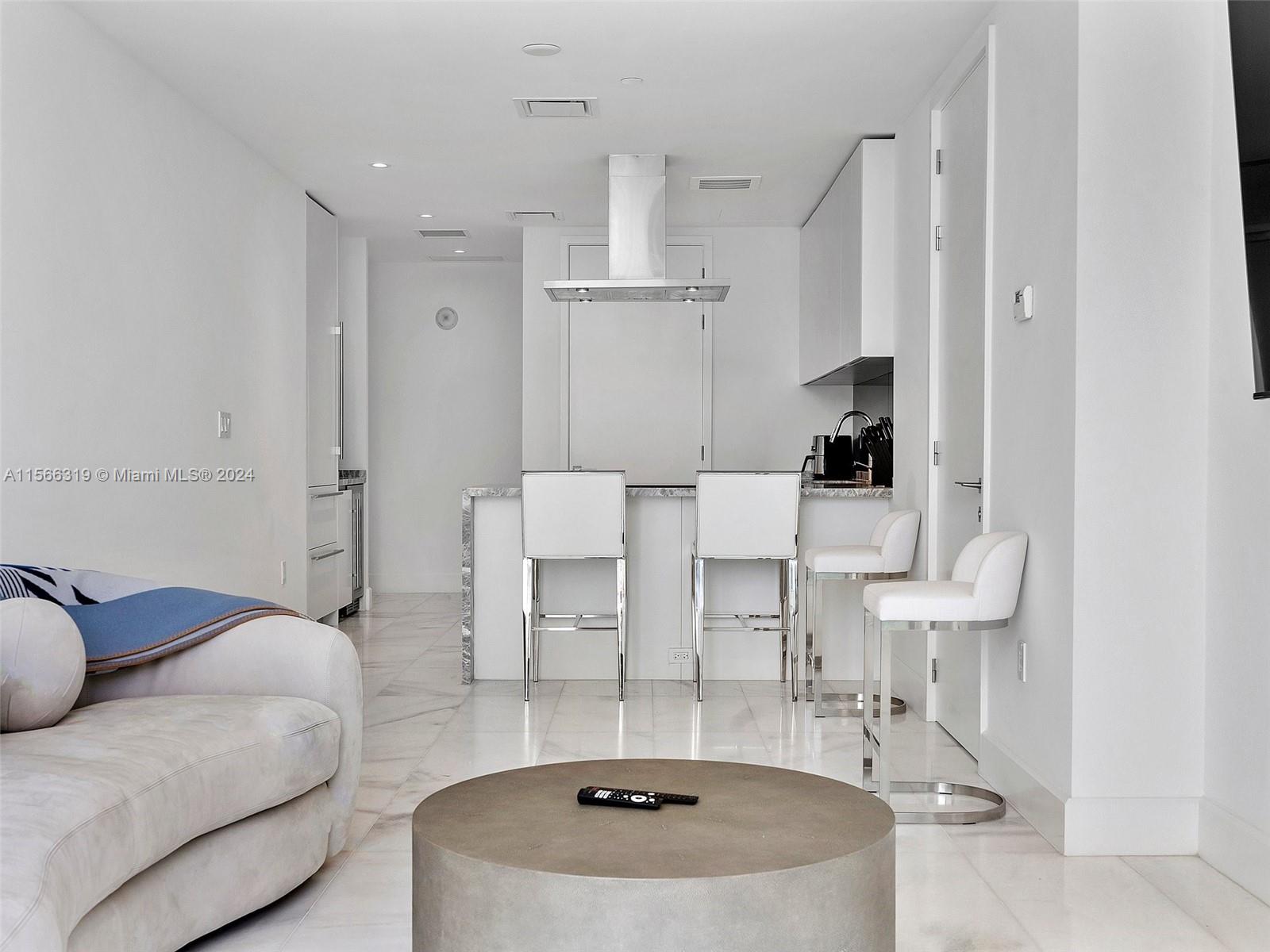 700 NE 26th Ter 2704, Miami, Florida 33137, 1 Bedroom Bedrooms, ,1 BathroomBathrooms,Residential,For Sale,700 NE 26th Ter 2704,A11566319