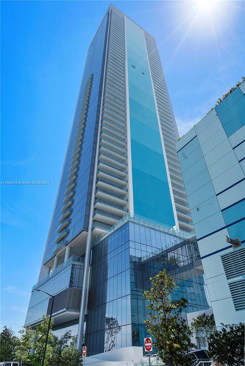 700 NE 26th Ter 2704, Miami, Florida 33137, 1 Bedroom Bedrooms, ,1 BathroomBathrooms,Residential,For Sale,700 NE 26th Ter 2704,A11566319