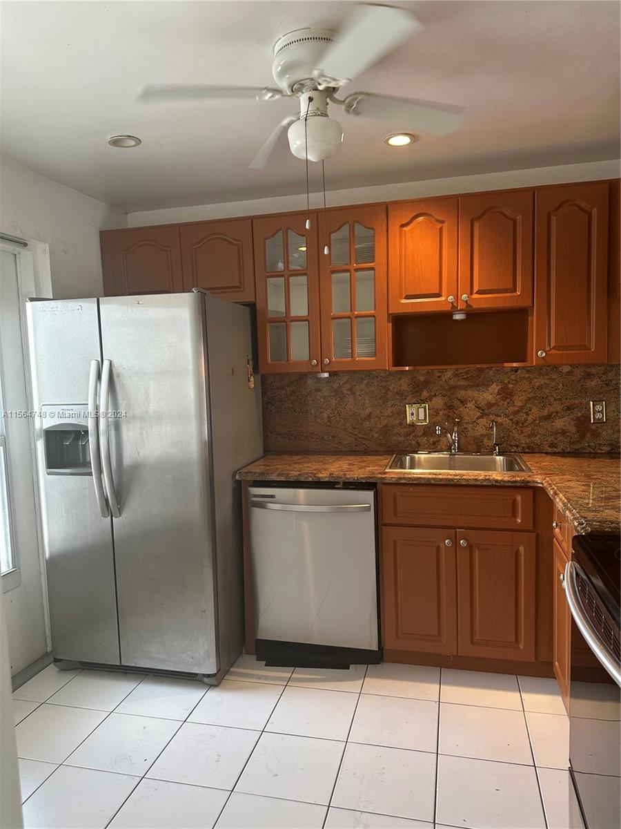 3199 S Ocean Dr 207, Hallandale Beach, Florida 33009, 1 Bedroom Bedrooms, ,1 BathroomBathrooms,Residential,For Sale,3199 S Ocean Dr 207,A11564748