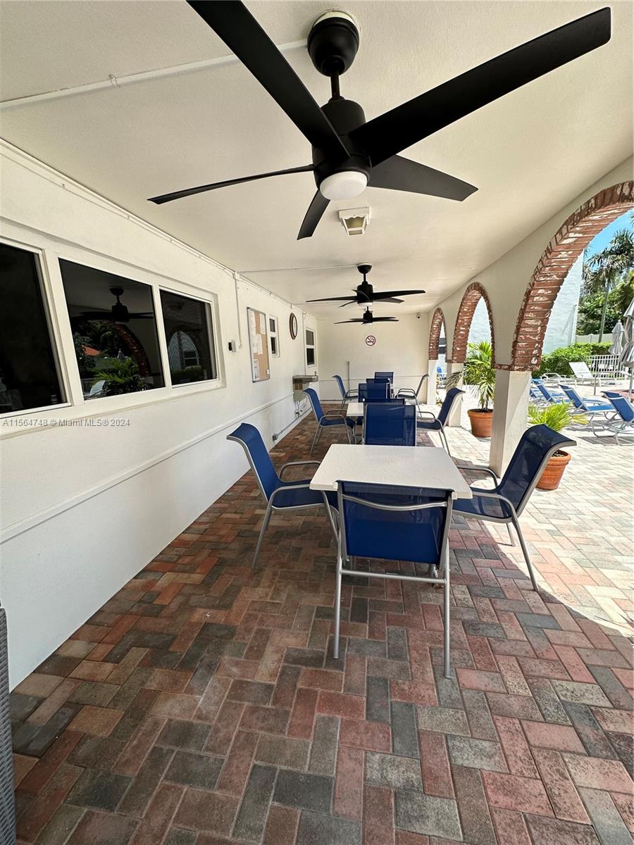 3199 S Ocean Dr 207, Hallandale Beach, Florida 33009, 1 Bedroom Bedrooms, ,1 BathroomBathrooms,Residential,For Sale,3199 S Ocean Dr 207,A11564748