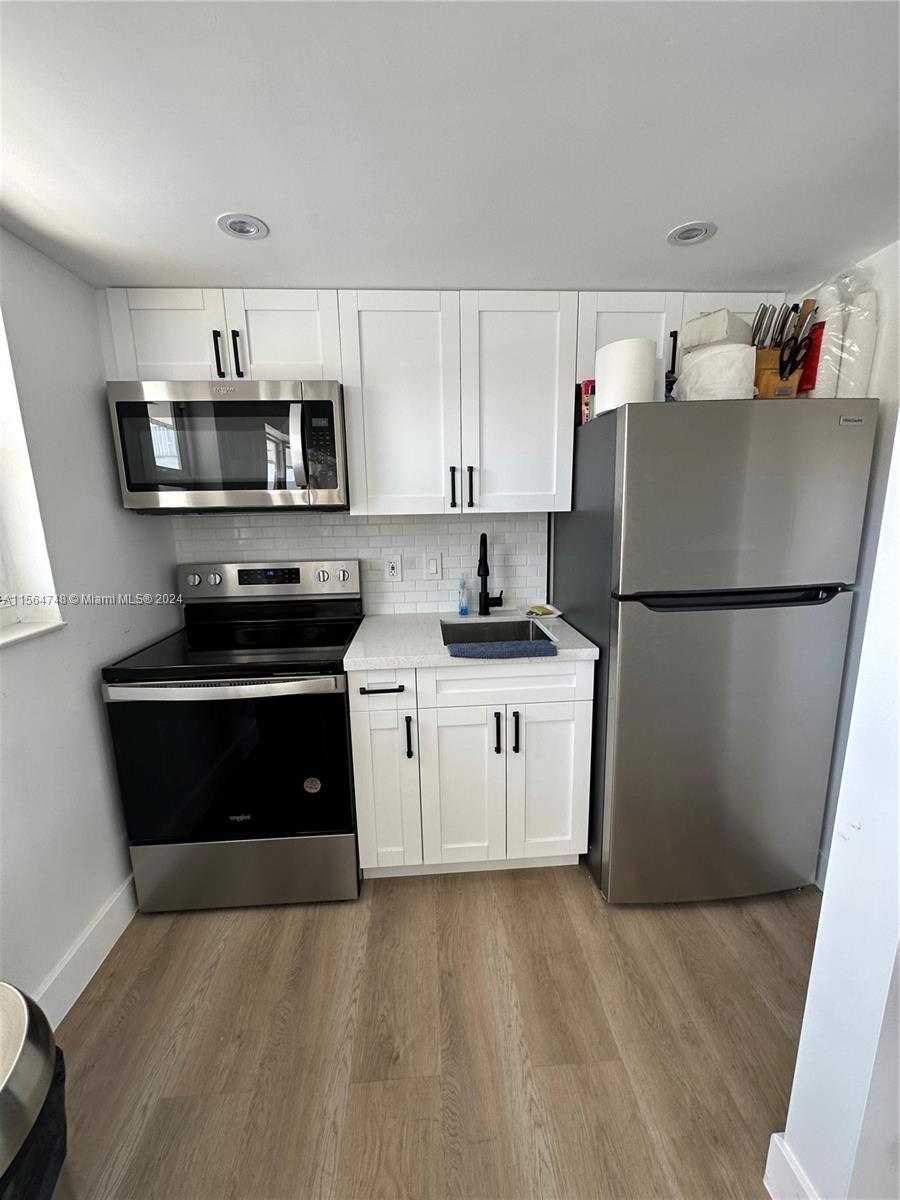 3199 S Ocean Dr 207, Hallandale Beach, Florida 33009, 1 Bedroom Bedrooms, ,1 BathroomBathrooms,Residential,For Sale,3199 S Ocean Dr 207,A11564748