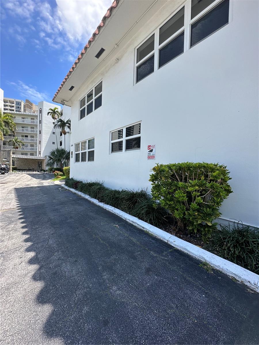 3199 S Ocean Dr 207, Hallandale Beach, Florida 33009, 1 Bedroom Bedrooms, ,1 BathroomBathrooms,Residential,For Sale,3199 S Ocean Dr 207,A11564748