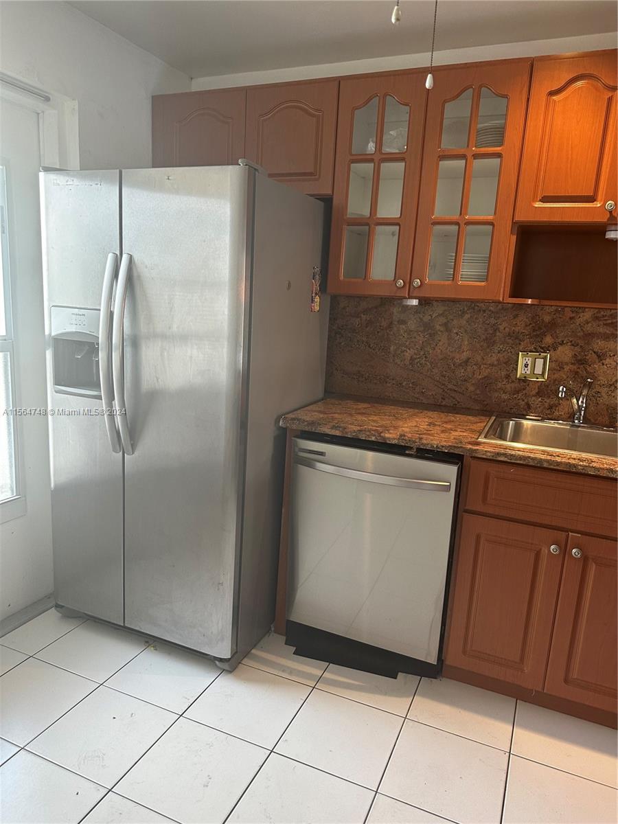 3199 S Ocean Dr 207, Hallandale Beach, Florida 33009, 1 Bedroom Bedrooms, ,1 BathroomBathrooms,Residential,For Sale,3199 S Ocean Dr 207,A11564748