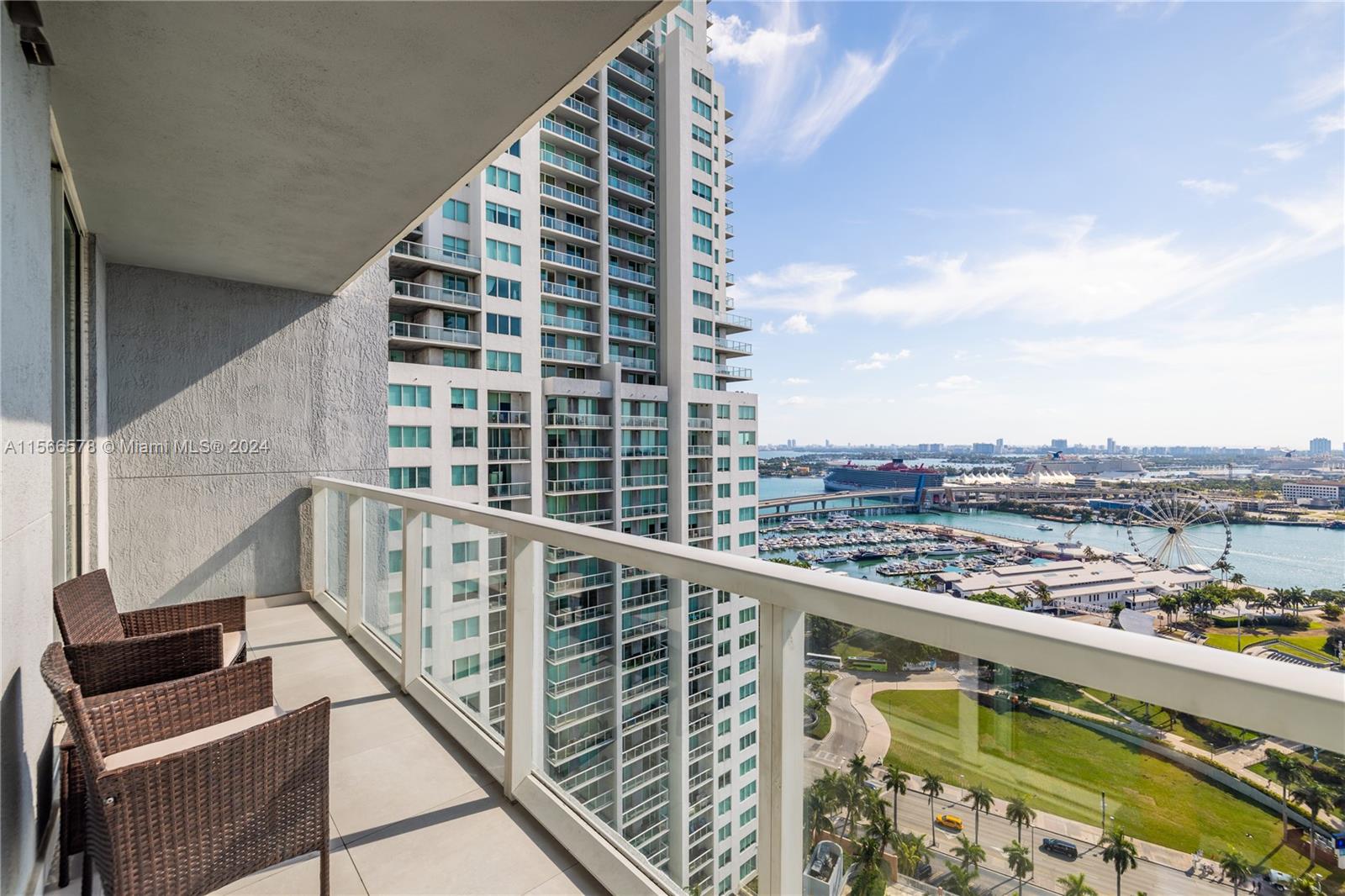 253 NE 2nd St 2607, Miami, Florida 33132, 1 Bedroom Bedrooms, ,1 BathroomBathrooms,Residentiallease,For Rent,253 NE 2nd St 2607,A11566578