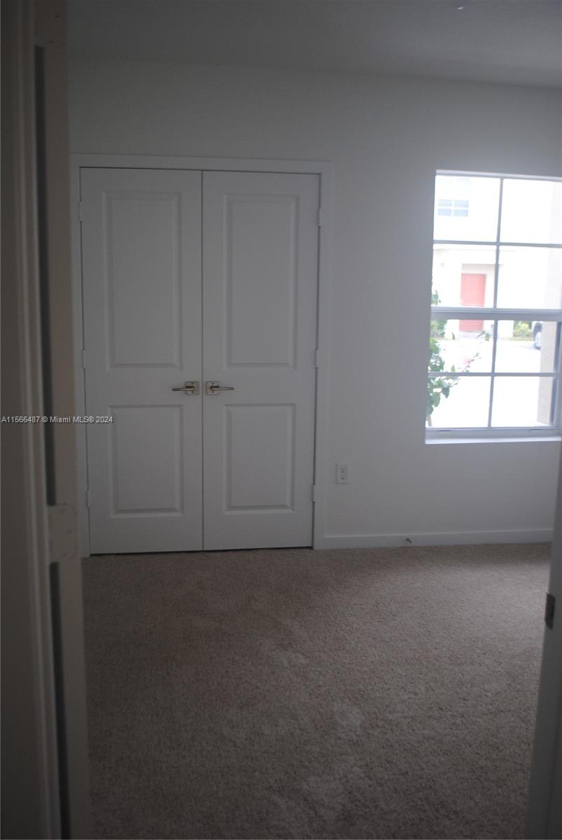 441 NE 4 Lane 441, Florida City, Florida 33034, 3 Bedrooms Bedrooms, ,3 BathroomsBathrooms,Residentiallease,For Rent,441 NE 4 Lane 441,A11566487