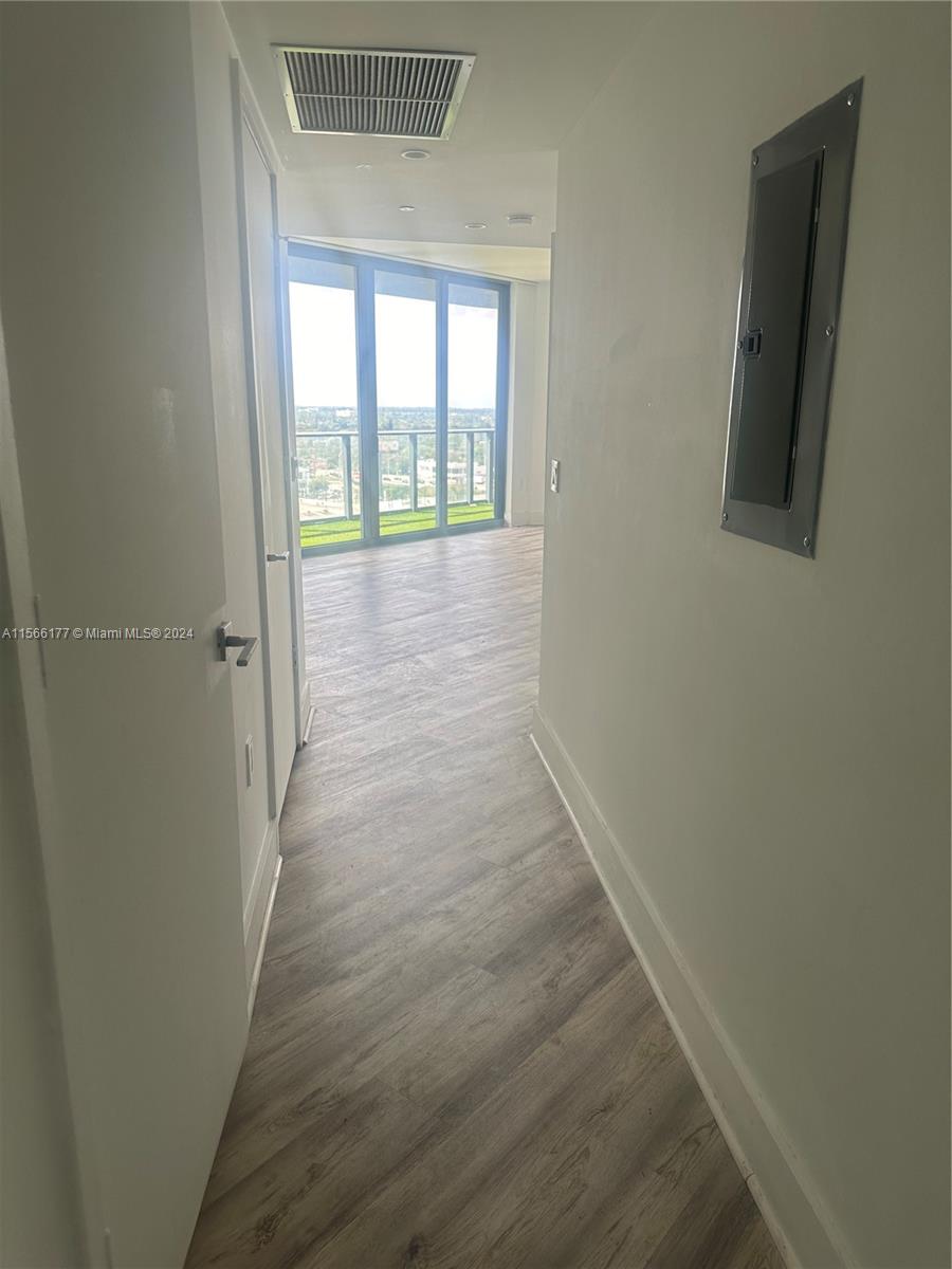 121 NE 34th St 1416, Miami, Florida 33137, 2 Bedrooms Bedrooms, ,2 BathroomsBathrooms,Residentiallease,For Rent,121 NE 34th St 1416,A11566177