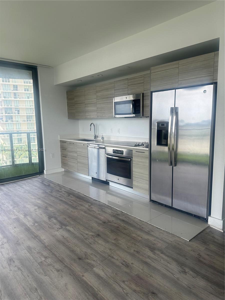 121 NE 34th St 1416, Miami, Florida 33137, 2 Bedrooms Bedrooms, ,2 BathroomsBathrooms,Residentiallease,For Rent,121 NE 34th St 1416,A11566177