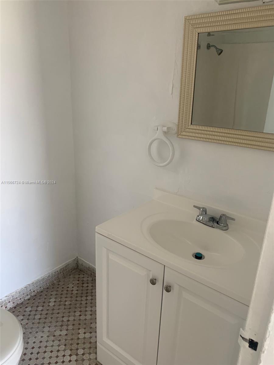 2075 NE 164th St 1014, North Miami Beach, Florida 33162, 2 Bedrooms Bedrooms, ,2 BathroomsBathrooms,Residentiallease,For Rent,2075 NE 164th St 1014,A11566724