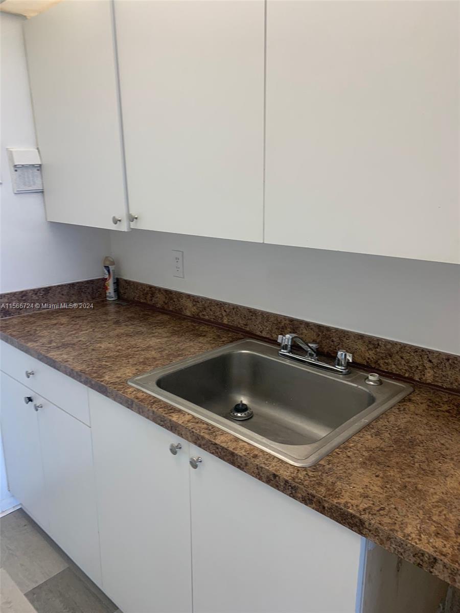 2075 NE 164th St 1014, North Miami Beach, Florida 33162, 2 Bedrooms Bedrooms, ,2 BathroomsBathrooms,Residentiallease,For Rent,2075 NE 164th St 1014,A11566724