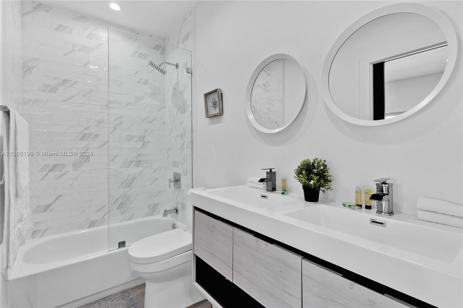 15 NW 52nd St, Miami, Florida 33127, 4 Bedrooms Bedrooms, ,3 BathroomsBathrooms,Residential,For Sale,15 NW 52nd St,A11566198