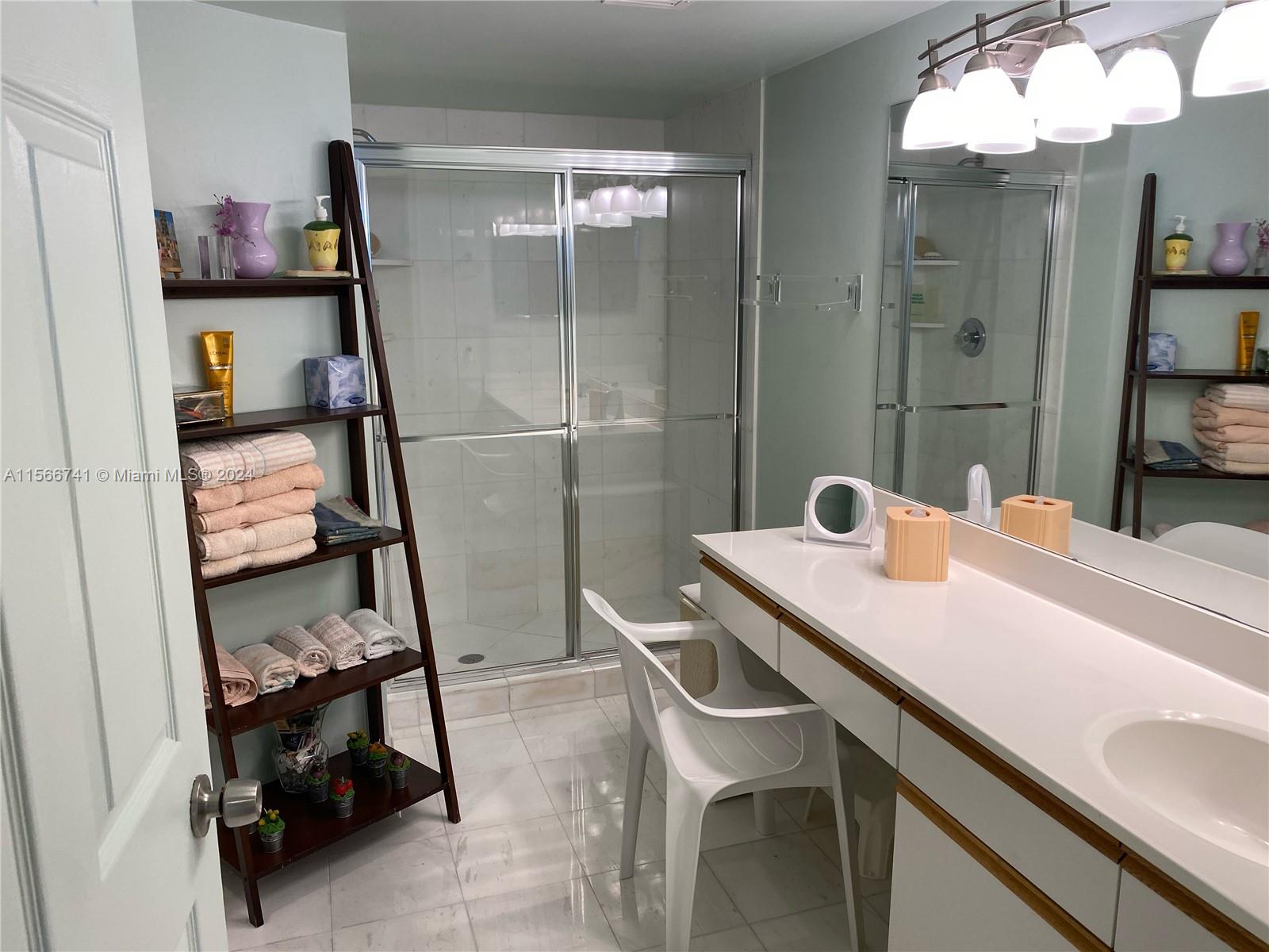 3530 Mystic Pointe Dr LPH08, Aventura, Florida 33180, 2 Bedrooms Bedrooms, ,2 BathroomsBathrooms,Residentiallease,For Rent,3530 Mystic Pointe Dr LPH08,A11566741
