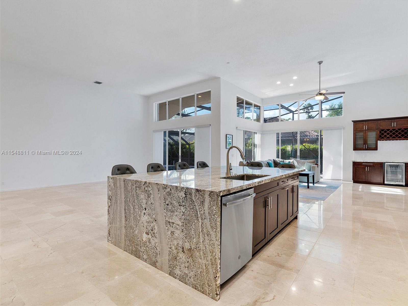Listing Photo 15