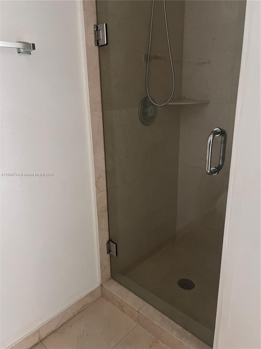 17249 NW 60th Ct 0, Hialeah, Florida 33015, 2 Bedrooms Bedrooms, ,2 BathroomsBathrooms,Residentiallease,For Rent,17249 NW 60th Ct 0,A11566744