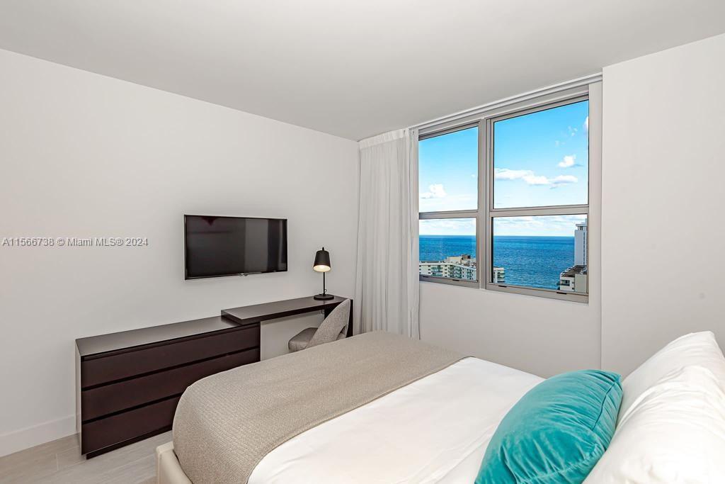 4010 S Ocean Dr R1801, Hollywood, Florida 33019, 2 Bedrooms Bedrooms, ,2 BathroomsBathrooms,Residential,For Sale,4010 S Ocean Dr R1801,A11566738