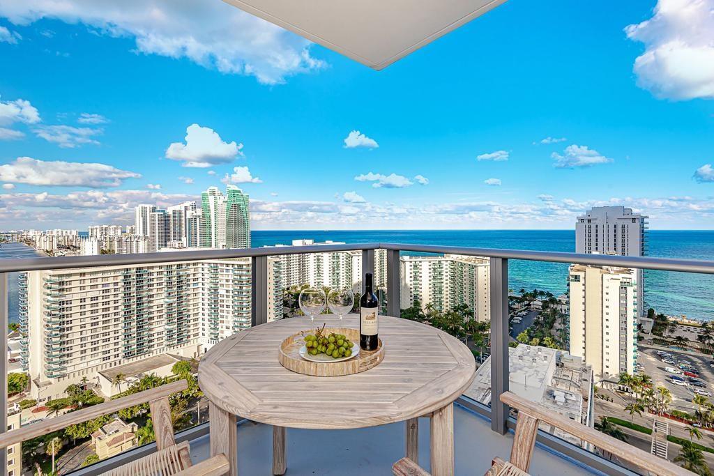 4010 S Ocean Dr R1801, Hollywood, Florida 33019, 2 Bedrooms Bedrooms, ,2 BathroomsBathrooms,Residential,For Sale,4010 S Ocean Dr R1801,A11566738