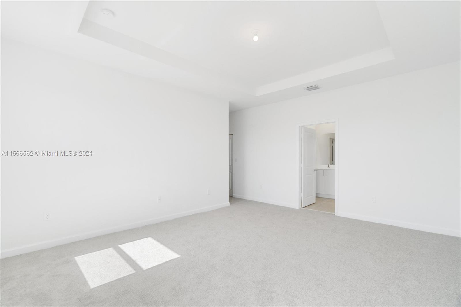 14852 SW 162nd St, Miami, Florida 33187, 4 Bedrooms Bedrooms, ,2 BathroomsBathrooms,Residentiallease,For Rent,14852 SW 162nd St,A11566562